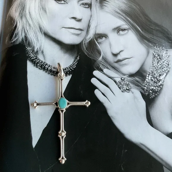 Taxco Silver Cross Necklace with Turquoise Center Stone - Picture 5 of 13